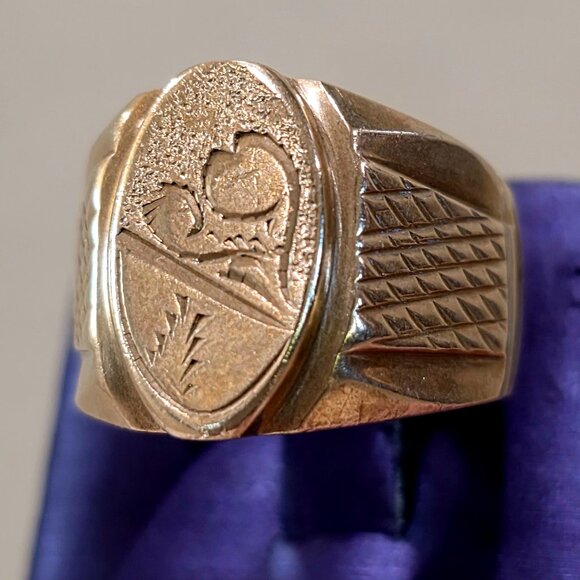 Vintage Other - Antique Vintage Signet Men's Ring in Brass Engraved Crest SZ 10.5-10.75 18.7 gm